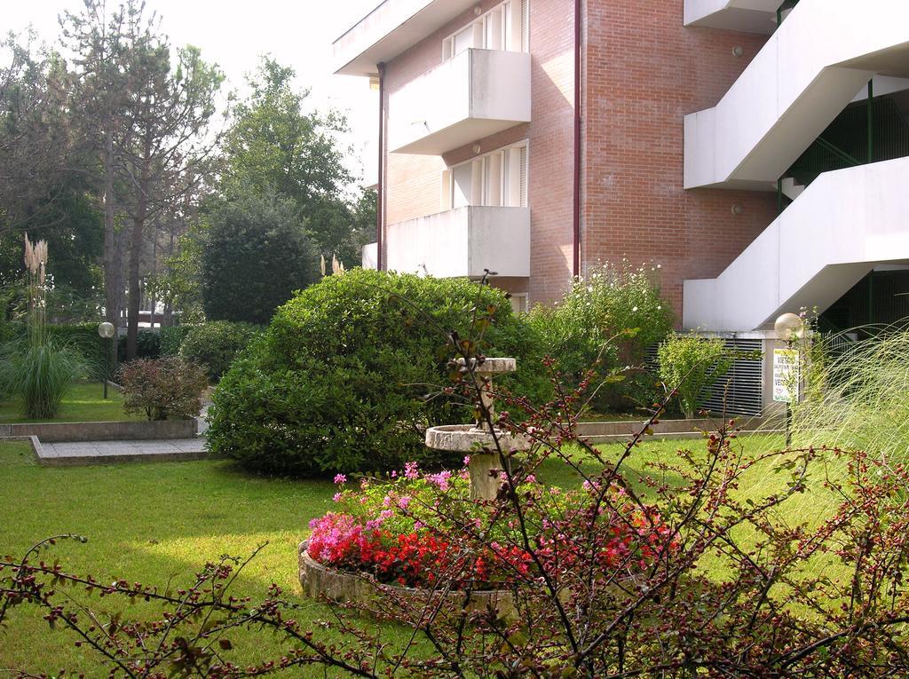 Apartment Gemini Con Piscina Бібіоне Екстер'єр фото
